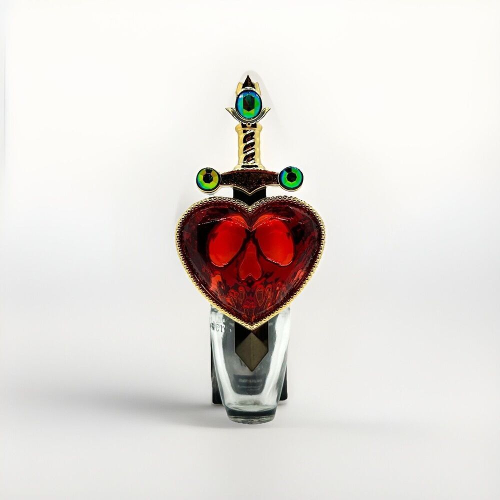 Bath & Body Works Disney Villains Evil Queen PierHeart Dagger Wallflower Plug In